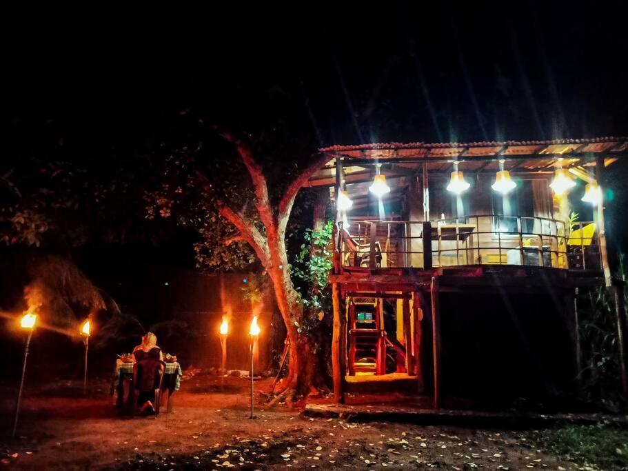 Experience The Comforts Of An Amazing Treehouse Sigiriya Luaran gambar