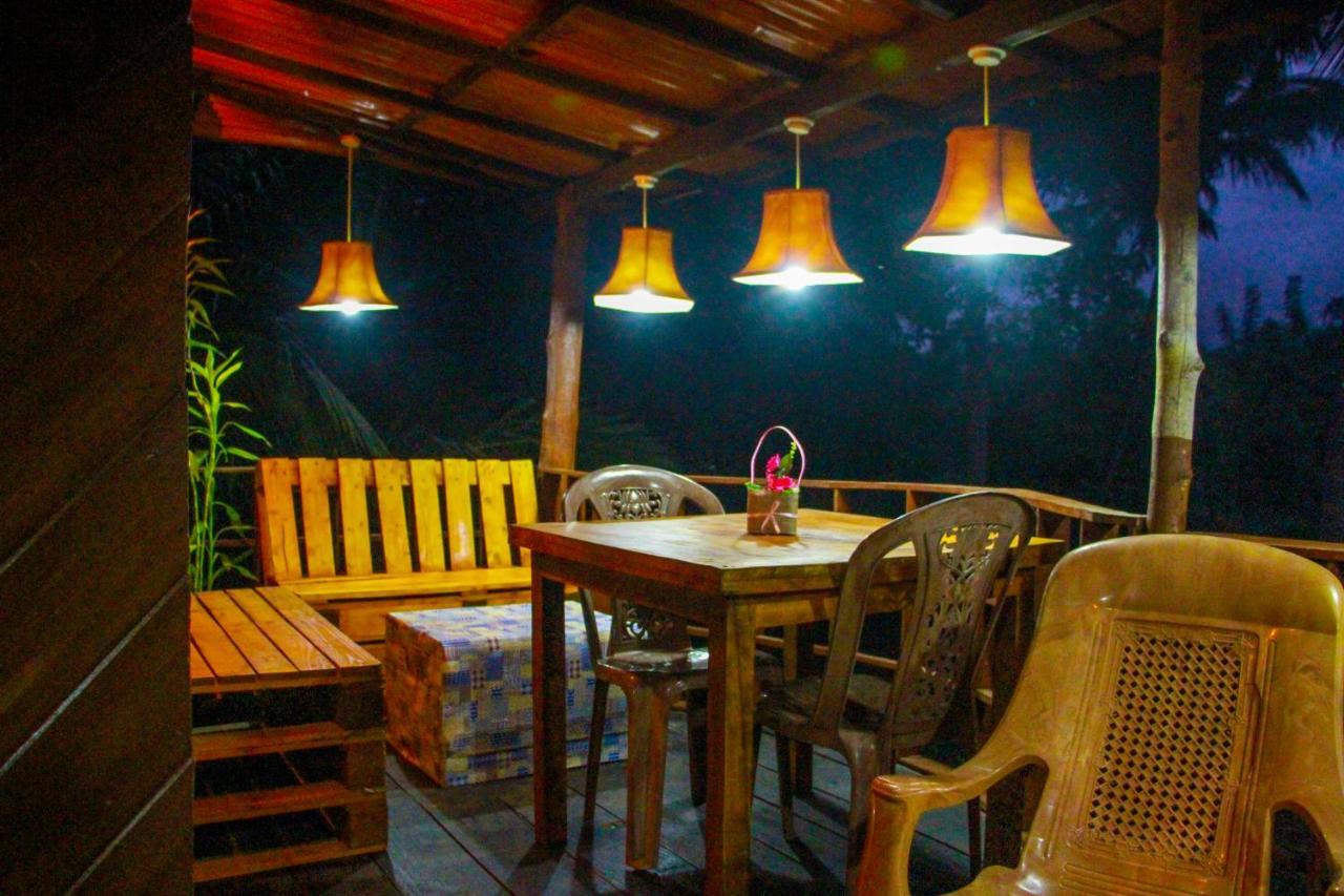 Experience The Comforts Of An Amazing Treehouse Sigiriya Luaran gambar